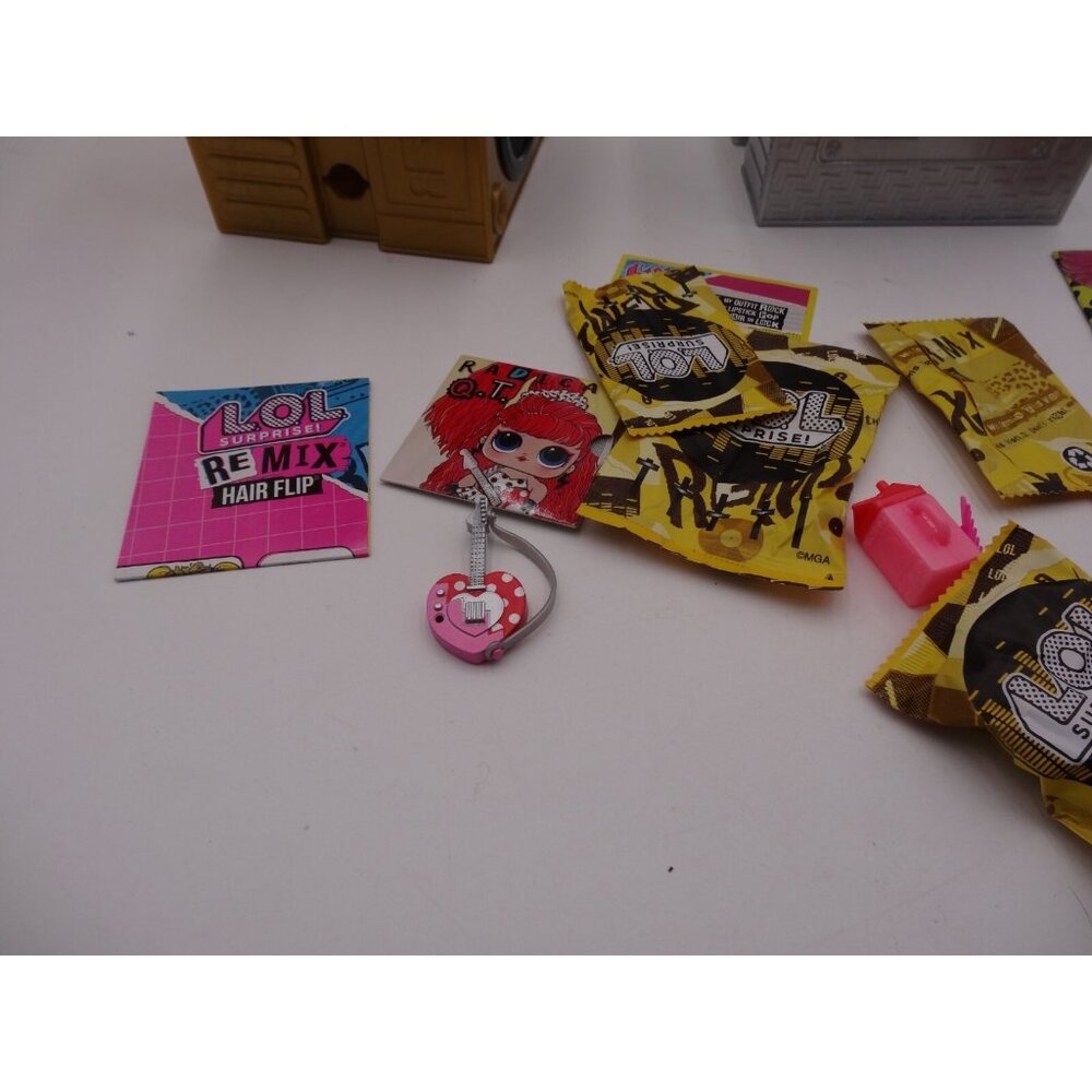 LOL Surprise Remix Hair Flip remix Q.T. Gold Radical and New Doll with packages - Picture 8 of 16